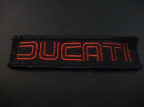 Ducati Italiaans motorfietsmerk logo zwart badge